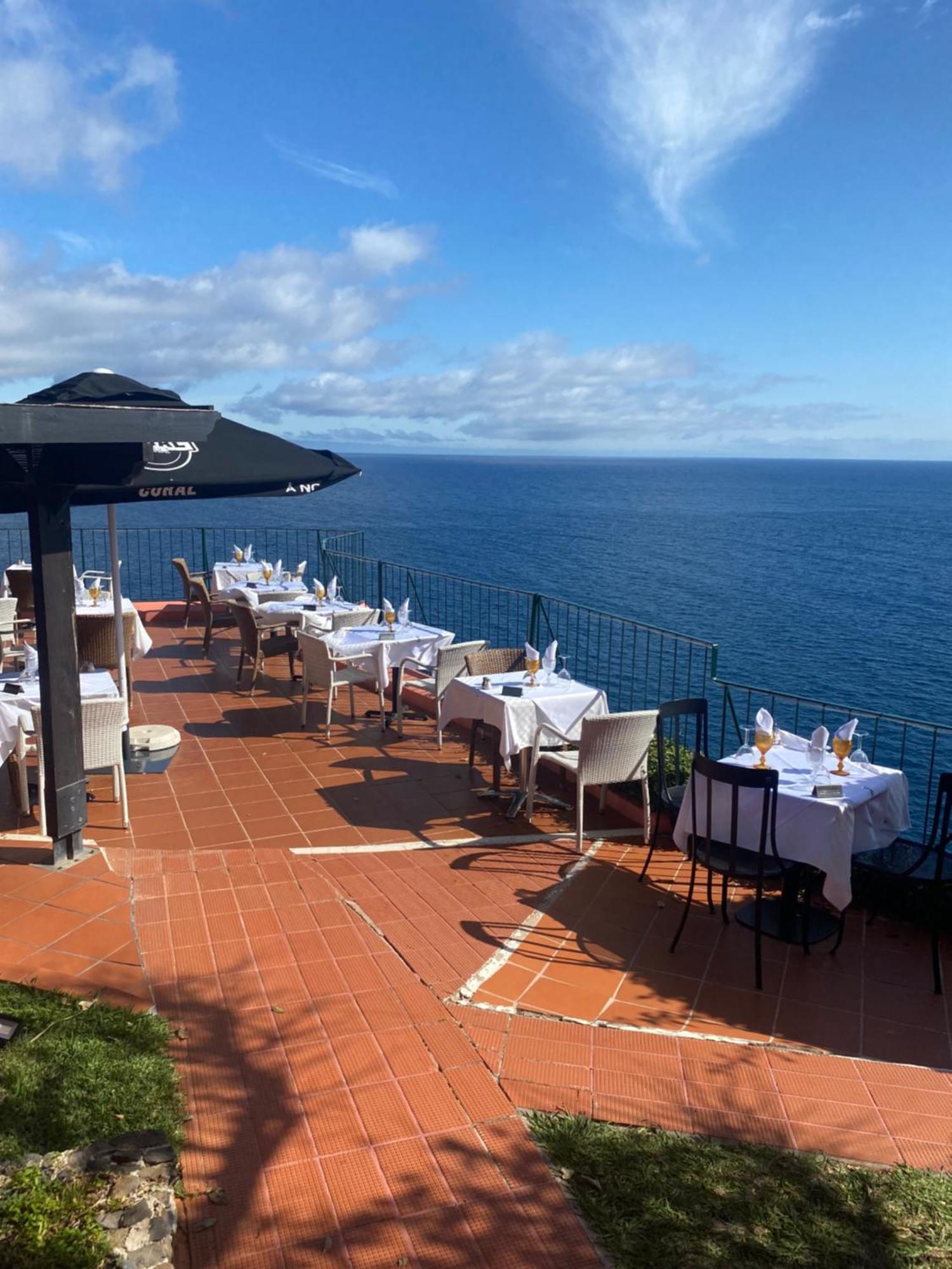 Inn & Art Madeira Caniço Esterno foto