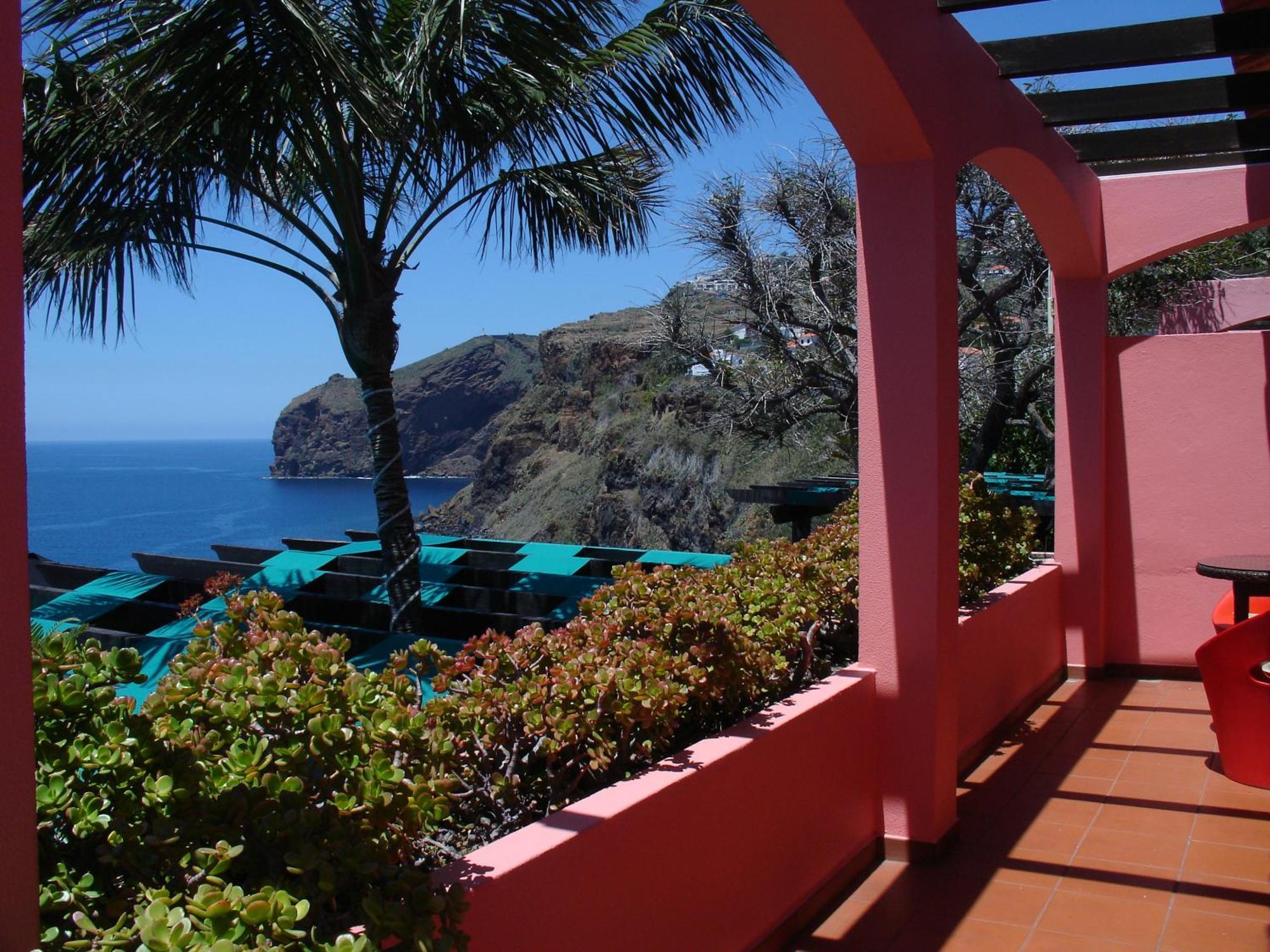 Inn & Art Madeira Caniço Esterno foto