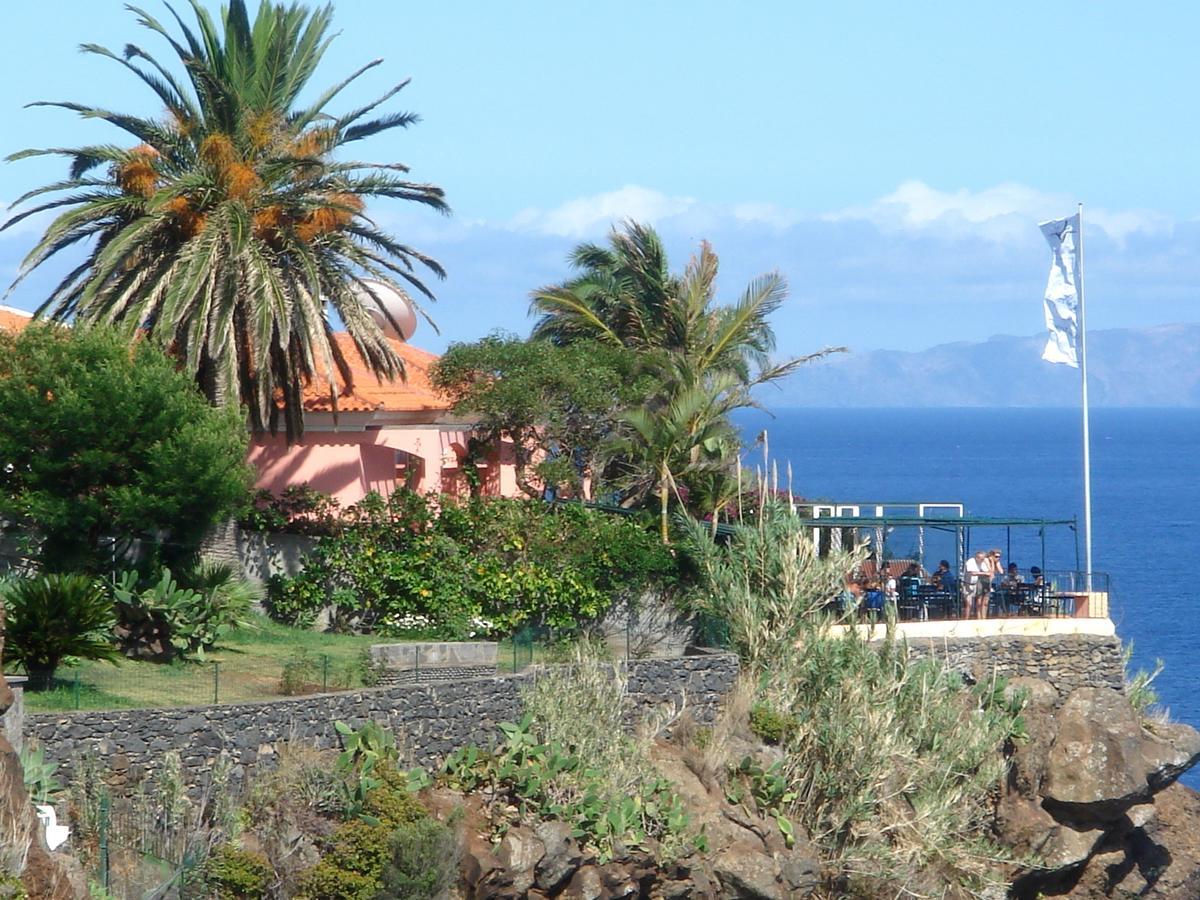Inn & Art Madeira Caniço Esterno foto